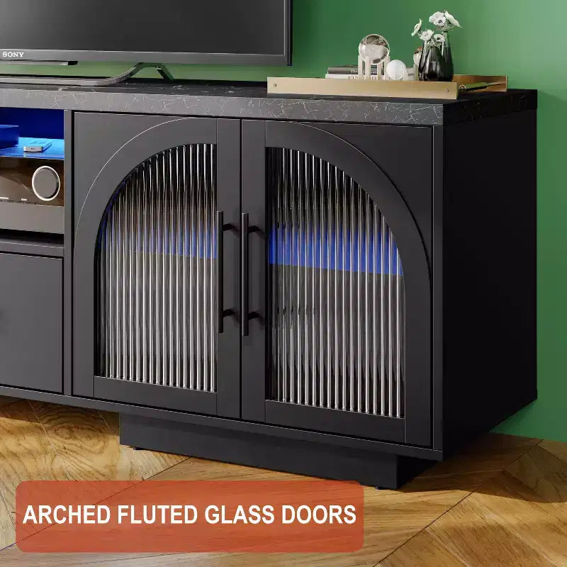 Meuble TV 70" pour téléviseurs 80", meuble de divertissement avec lumières LED et portes vitrées cintrées